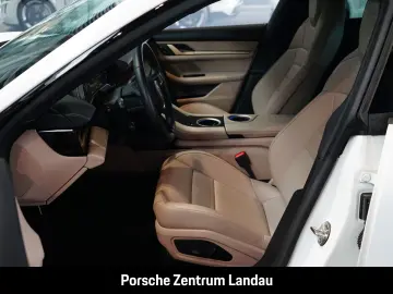 PORSCHE Taycan Surround-View LED Luftfederung BOSE 21z