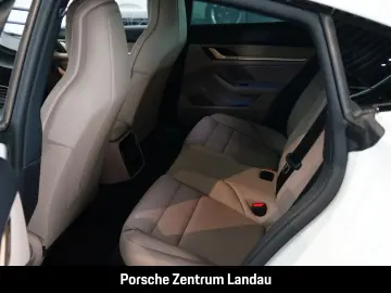 PORSCHE Taycan Surround-View LED Luftfederung BOSE 21z