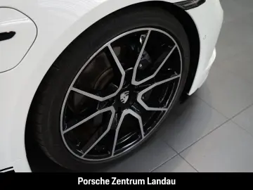 PORSCHE Taycan Surround-View LED Luftfederung BOSE 21z