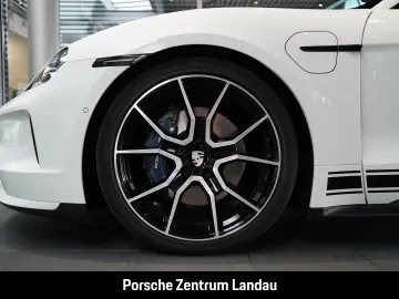 PORSCHE Taycan Surround-View LED Luftfederung BOSE 21z