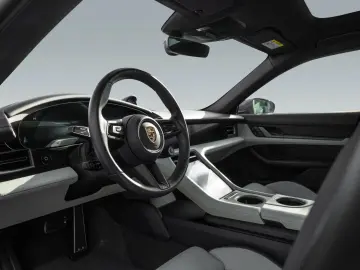 PORSCHE Taycan 4S SportDesign Paket Performancebatterie