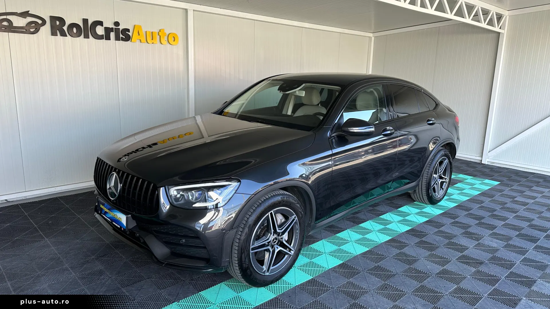 Mercedes-Benz GLC 200 Hibrid 2.0 Benzina 197 CP An 2020