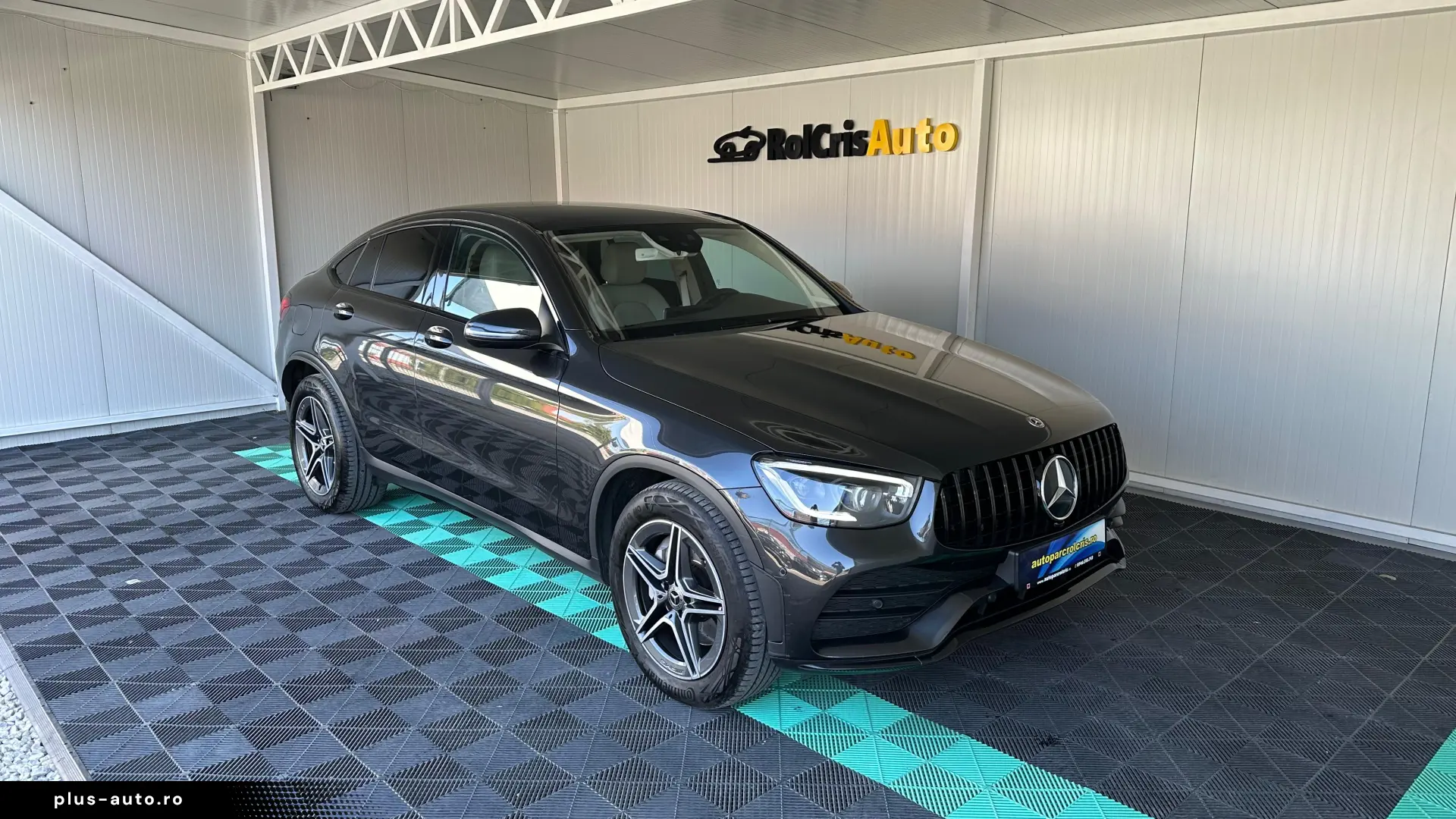 Mercedes-Benz GLC 200 Hibrid 2.0 Benzina 197 CP An 2020