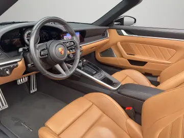 PORSCHE 992 (911) Turbo S Cabrio  Liftsystem  Burmester