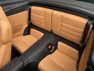 PORSCHE 992 (911) Turbo S Cabrio  Liftsystem  Burmester