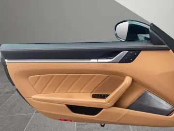 PORSCHE 992 (911) Turbo S Cabrio  Liftsystem  Burmester