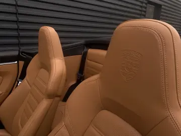 PORSCHE 992 (911) Turbo S Cabrio  Liftsystem  Burmester