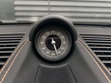 PORSCHE 992 (911) Turbo S Cabrio  Liftsystem  Burmester