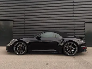 PORSCHE 992 (911) Turbo S Cabrio  Liftsystem  Burmester