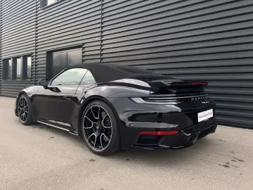 PORSCHE 992 (911) Turbo S Cabrio  Liftsystem  Burmester