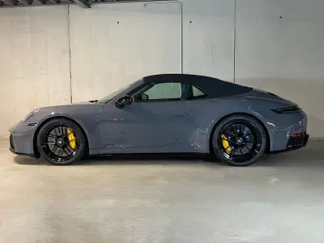 PORSCHE 992 (911) Carrera 4 GTS Cabrio  PCCB  Burmester
