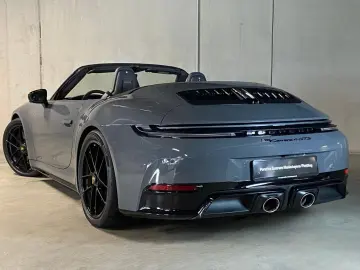 PORSCHE 992 (911) Carrera 4 GTS Cabrio  PCCB  Burmester