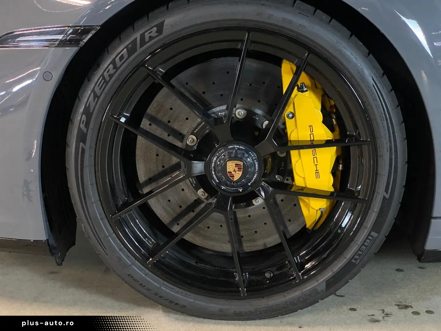 PORSCHE 992 (911) Carrera 4 GTS Cabrio  PCCB  Burmester