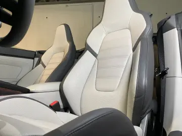 PORSCHE 992 (911) Carrera 4 GTS Cabrio  PCCB  Burmester