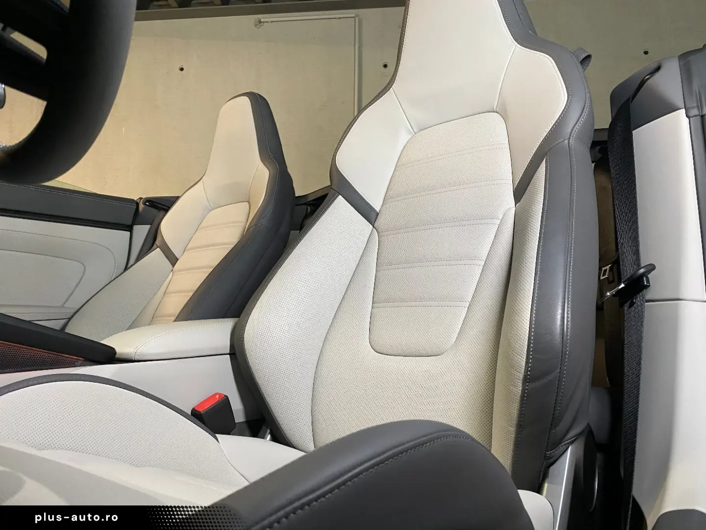 PORSCHE 992 (911) Carrera 4 GTS Cabrio  PCCB  Burmester