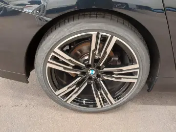 BMW 740 d xDrive M Sport  SKY LOUNGE