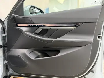BMW i5 xDrive40 M Sport ACC 360 FahrwerkProfessional