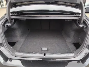 BMW i5 xDrive40 Lim. M SPORT A. H&K adLED LIVE PROF
