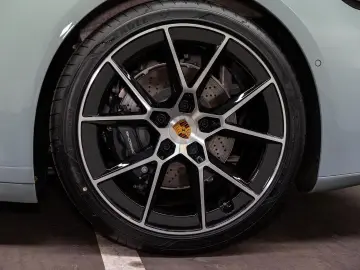 Porsche 911 Carrera Cabriolet (992)