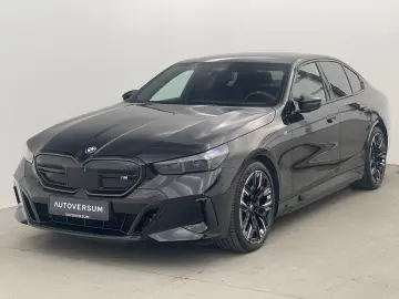 BMW i5 M60 xDrive M Sport LASER PANO AHK B&W HUD