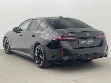 BMW i5 M60 xDrive M Sport LASER PANO AHK B&W HUD