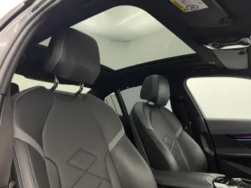 BMW i5 M60 xDrive M Sport LASER PANO AHK B&W HUD