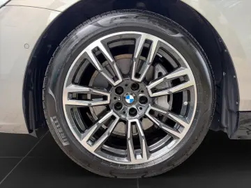 BMW i5 xDrive40 Lim. M Sport AutobAss DrivAss Prof P
