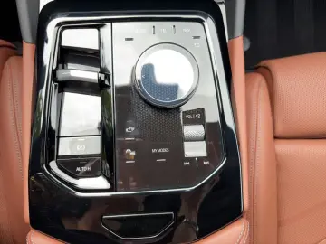 BMW i5 xDrive40 Lim. M Sport AutobAss DrivAss Prof P