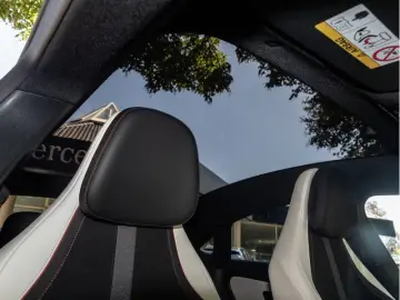 MERCEDES-BENZ CLA 350 4M AMG-Sport LED Cam Pano AHK …