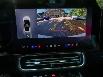 MERCEDES-BENZ CLA 350 4M AMG-Sport LED Cam Pano AHK …