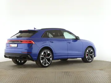 Audi RS Q8 quattro Pano AHK RFK B&O LUFT Mem