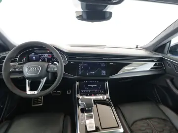 Audi RS Q8 quattro Pano AHK RFK B&O LUFT Mem