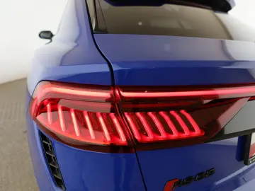 Audi RS Q8 quattro Pano AHK RFK B&O LUFT Mem