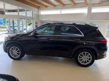 MERCEDES-BENZ GLE300 d 4M DISTR Pano AHK 360