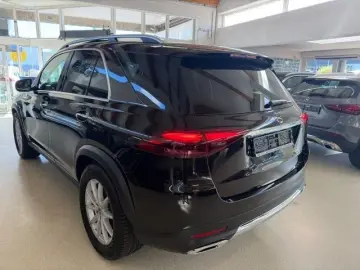 MERCEDES-BENZ GLE300 d 4M DISTR Pano AHK 360