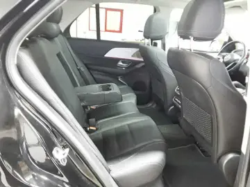 MERCEDES-BENZ GLE300d- AMG Advanced  Assi P PANO AHK