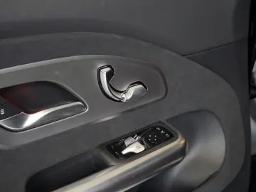 MERCEDES-BENZ CLA 250  EQ   AMG NIGHT PREMIUM MEMO D…