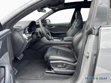 Audi RSQ8 TFSI quattro TOW BAR 305km h B&O HUD