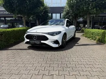 MERCEDES-BENZ CLA 350 4MATIC mit EQ Technologie AMG Line