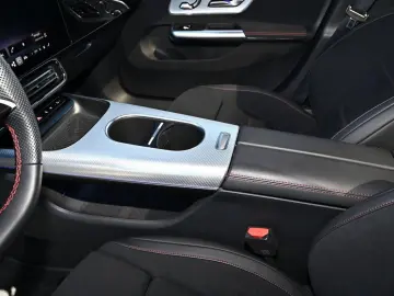 MERCEDES-BENZ CLA 350 4M AMG Sport Advanced  LED BT MEMORY