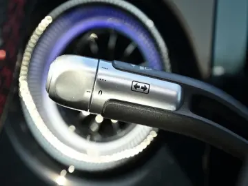 MERCEDES-BENZ CLA 350 4M AMG Sport Advanced  LED BT MEMORY