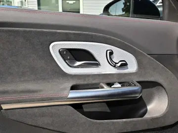 MERCEDES-BENZ CLA 350 4M AMG Sport Advanced  LED BT MEMORY