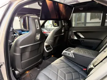 BMW 740d xDrive M Sport Pro Fond Entert UPE 171.951€