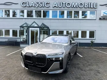BMW 740d xDrive M Sport Pro Fond Entert UPE 171.951€
