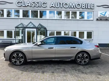 BMW 740d xDrive M Sport Pro Fond Entert UPE 171.951€