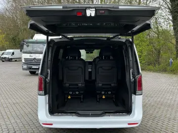 MERCEDES-BENZ V 300 d Exclusive 4x4 lang AIRMATIC Pa…