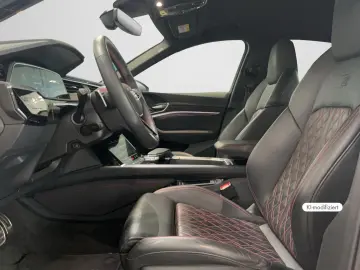 AUDI Q8 Sportback e-tron S line 55 e-tron quattro 300