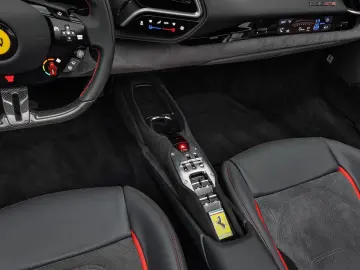 FERRARI 296 GTS