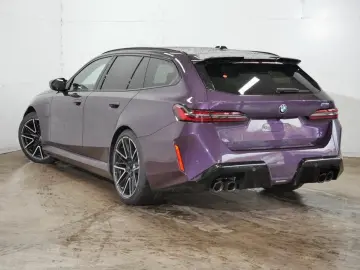 BMW M5 Touring INDIVIDUAL CARBON PANO B&W SOUND