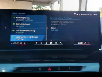 BMW M5 Touring INDIVIDUAL CARBON PANO B&W SOUND